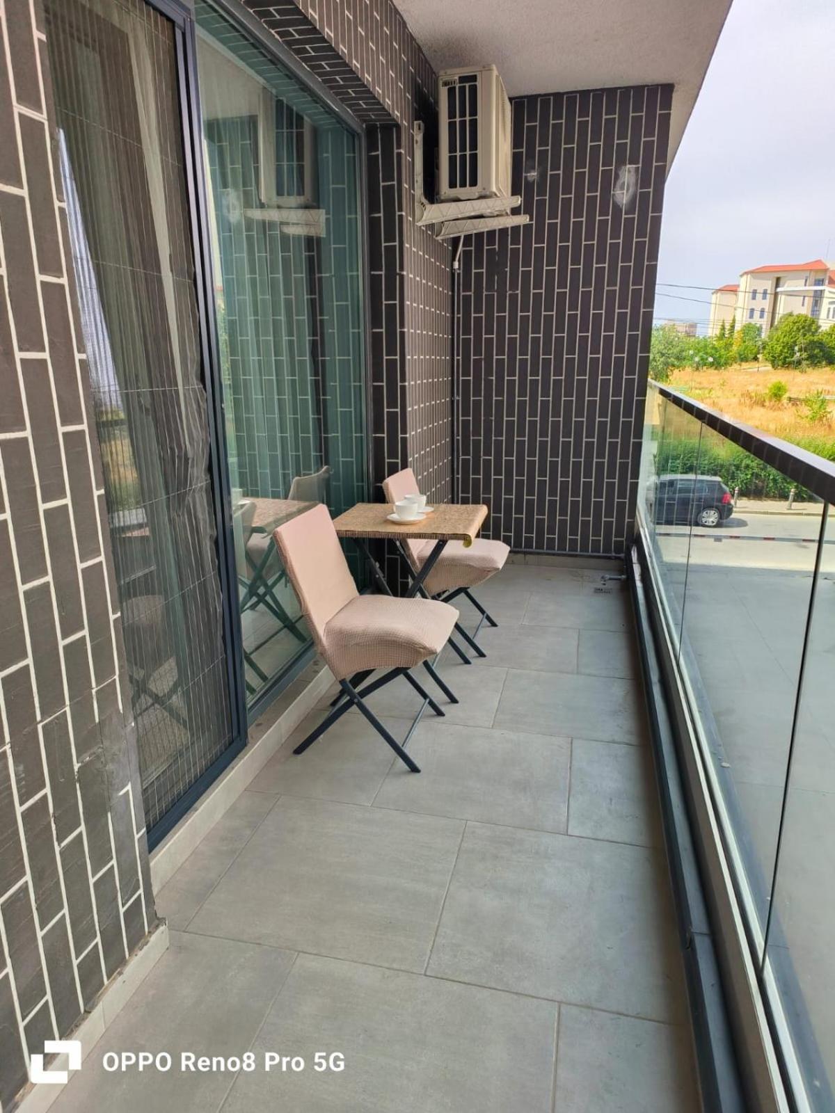 Jeni'S Studio Constanta Exterior photo